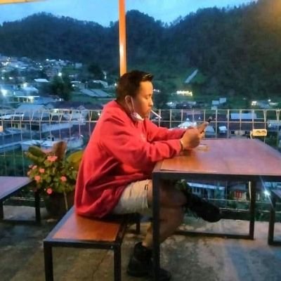 achmadarfan16's profile picture. This Journey is My Choice