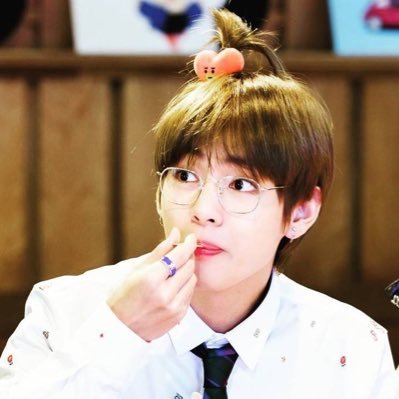 Fanggy ❤️ V ฿T$ #ฟฟ ฟีนุ้งแวน //love 방탄소년단 เพราะบังทันเป็นวงเฮฮาปาร์ตี้ปาจิงโกะ โจ๊ะพรึมๆ #VKook | เราจะเป็นเรา...ที่พยามมากขึ้นกว่าเดิม + #KePat #PP6D #INTO1