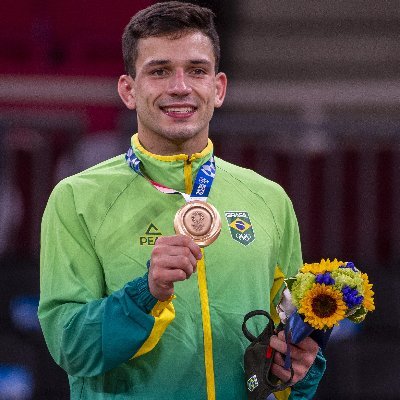 Judoca. Atleta da Sogipa e da seleção brasileira (CBJ) na categoria -73kg. Medalhista de bronze em Tóquio 2020 🥉🇯🇵