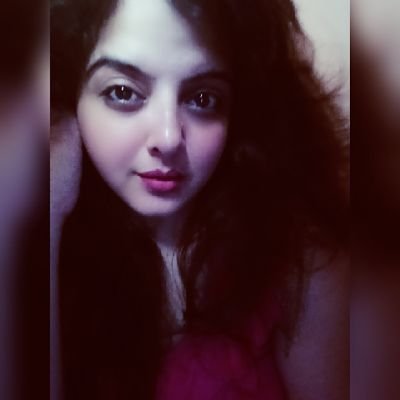 israni_pinky's profile picture. 