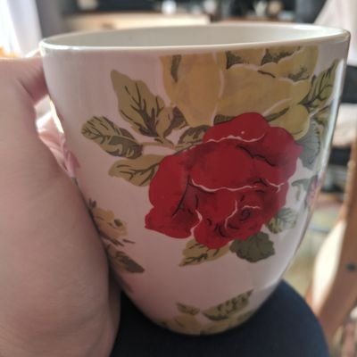 andamugoftea's profile picture. Lover of tea. 
KS1 teacher at an autistic school. 
Art lead.
Supporter of inclusive education.