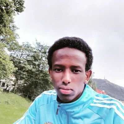 IlyaasinhoT's profile picture. 