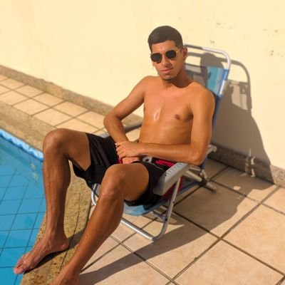 Atleta profissional de futebol
19 years
📍SP/ES