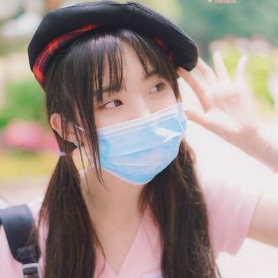 znoooni9's profile picture. .....,