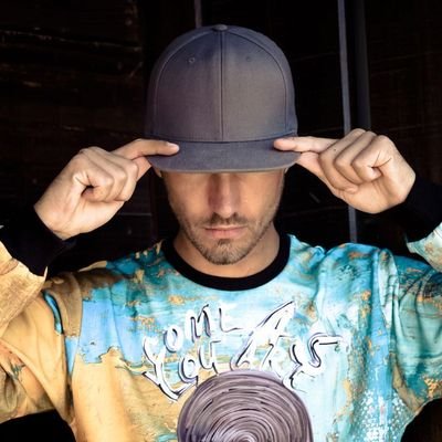 Leoonel93837363's profile picture. activo