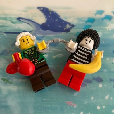 LEGO、洋画、趣味垢。LEGO部OB。洋画好きなので、版権ミニフィグ集めてます。洋画はファンタジー、SF系が好き。アメコミ勉強中。仕事に慣れてきたので、数年ぶりにTwitter再開しました。LEGOとかミニフィグについて思った事を適当に呟きます。気軽に絡んでください_(┐「ε:)_