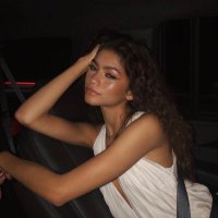 mimo is bored (@deadpoolgfreal) 's Twitter Profile