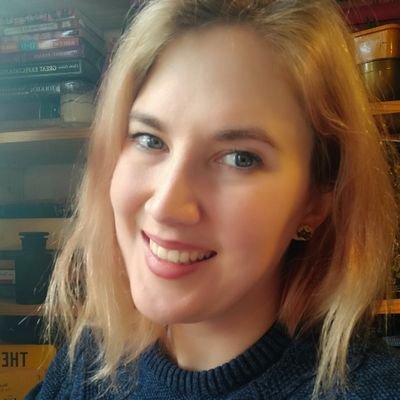 Reader of 📚 (all kinds) // 📷 for @phoenixcycling // Content Designer 👩🎤 // Growing 🌱 small scale
She/Her living on Ngambri land 🥰