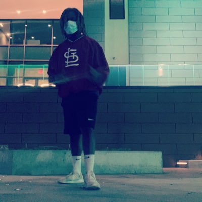 25| Small twitch streamer just looking for support 🥶