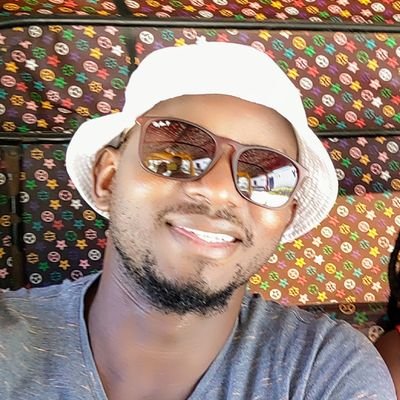 ObonyoCharlie's profile picture. 👌