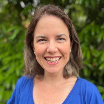 Coach, trainer, writer, mum. Topics: baby loss & fertility treatment, same-sex families, resilience & productivity, harmonious relationships & wellbeing.