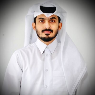 لاعب كرة قدم سابق 🇶🇦