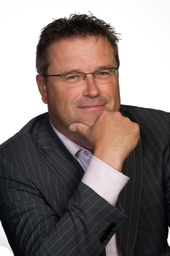 | koersmotivator | #waardecreatie | #duurzaam | stemda | #LIFT |vader van 3 geweldige dochters | levensgenieter | wijn | weert | kiwanis |
