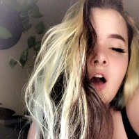 Layla (@nymph0layla) 's Twitter Profile