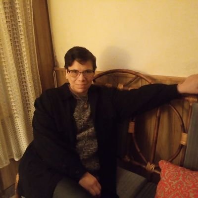 claudia_pirola's profile picture. Hola mi nombre es Claudia tengo transtorno bipolar, Quiero mostrar de que  se trata mi vida con este trastorno desmitificar mitos y dar información