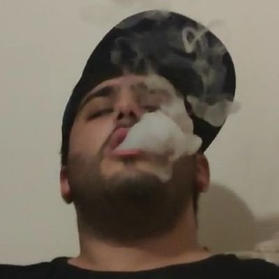 ferhadoooww's profile picture. R♥️