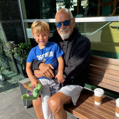 izh6633's profile picture. I’m chief hochy