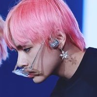 rai (@taecollector) 's Twitter Profile