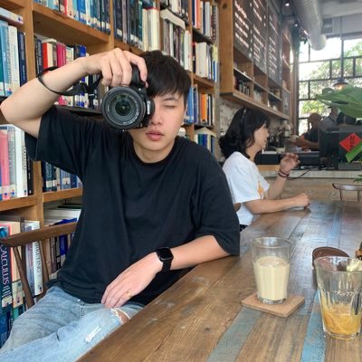 400111203LL's profile picture. 腿控🙋‍♂️ #台南