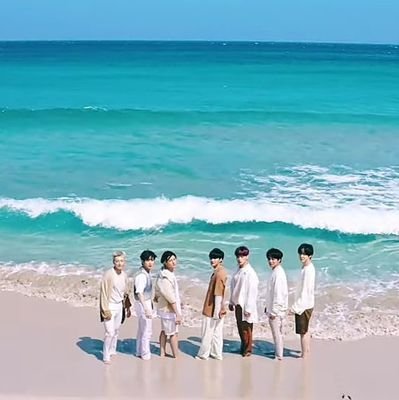 ATEEZWARB0T's profile picture. cuenta para divertirnos mientras aumentamos menciones de ateez