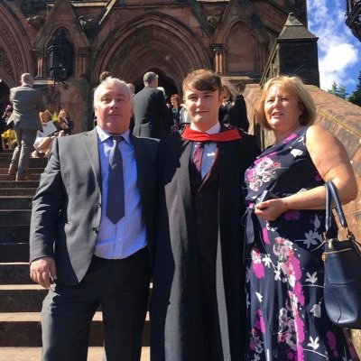 ScrewballSpudsy's profile picture. Can I get a wee shot a the binoculars?