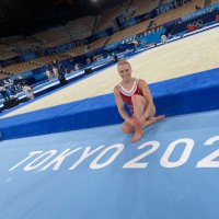 Ellie Black (@ellieblack_) 's Twitter Profile