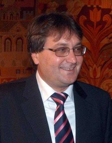 ystamenov's profile picture. 