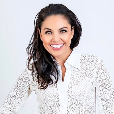 Susana_Tuya's profile picture. PROPERTY MATCHMAKER PROPERTY CEO & COACH PRESENTER, SPEAKER, AUTHOR IN 🖤 WITH LIFE