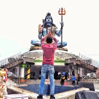 ganesh_bhusal19's profile picture. MBBS, MD Dermatology and Hair Transplant surgeon, football, #AFC