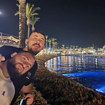 FloriXh's profile picture. 