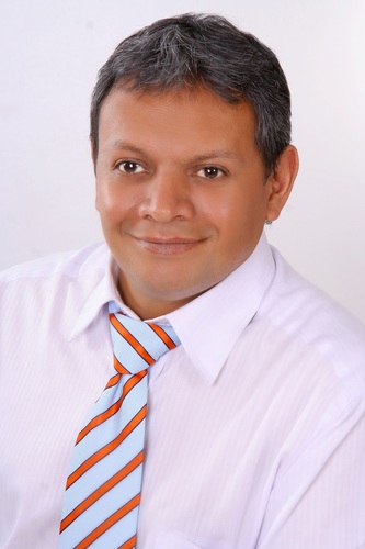 Comunicador Social, estudiante de Derecho, amante de la naturaleza en todas sus formas, tamaños, olores y colores.