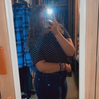 morgan_barnick's profile picture. you will find me looking for darker places to hide