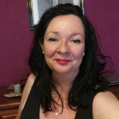María Z Espiritualidad, Tarot, Rituales y Runasさんのプロフィール画像