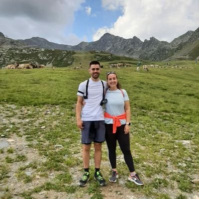 93Josep's profile picture. 🥰 @Lau_littleangel 
🐺 AS Roma ❤️🧡⚪🖤⚪🦇 Valencia FC