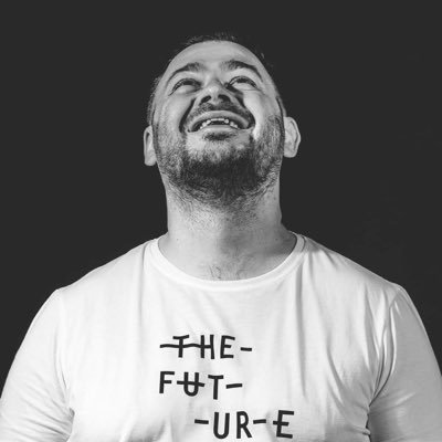 PetarMitrovic5's profile picture. Photographe amoureux de la diversité humaine

Personnalité Suisse-Romande (Forum des 100) 2020

Créateur du projet "One Word" for the world