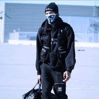 Byarsshaw's profile picture. 