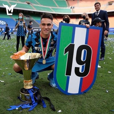 lollo__inter's profile picture. Essendo interista, l’onestà mi contraddistingue