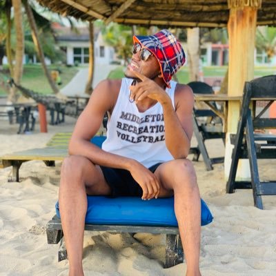 No One👉Gets To Write Ur👆Life Story Buh Yrself Neva Let✌AnyBody Tells U Dat U A Loser☝U Always Gon Be👌Unique👉Amazing👉N Special👍In Ur Own Style👌LearnLife✌