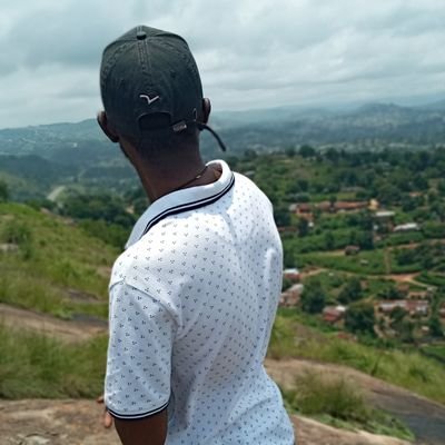 Farmer,
Renoun Realism Artist,&
Unemployed Food Scientist.
📞+26879512681/+26878362621
IG @ mkhuleko_sd