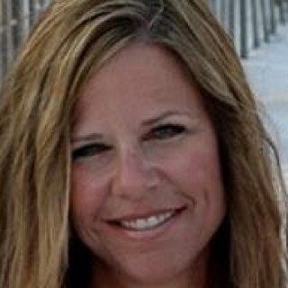 Librarian & Instructional Technology, Tech addict in pursuit of MORE!!
