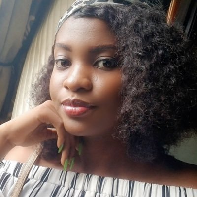 adebumey's profile picture. Everything fashion💗|| Good Music 🎶