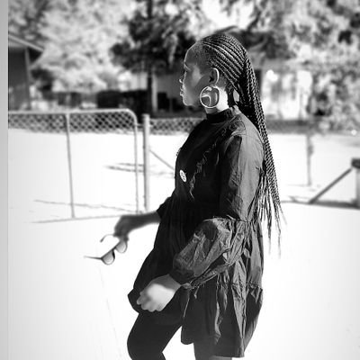 Kea_WaMotswana's profile picture. Gal Mom👩‍👧, 
MBA Class of 2023👩‍🎓
MotswanaWaBotswana 🇧🇼