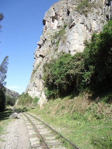 Suesca es un municipio de Cundinamarca ubicado en la provincia de Almeidas, se encuentra a 59km de Bogotá.