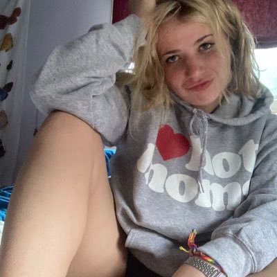 snoopyluvr69420's profile picture. sagittarius girl 4 sale///// free onlyfans ✨✨✨✨