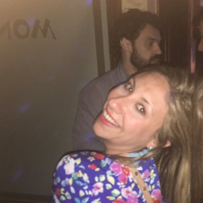 assistant director of partnerships @randomhouse of @penguinrandomhouse 📚 new mamma 🤪 sparkle lover 🌟