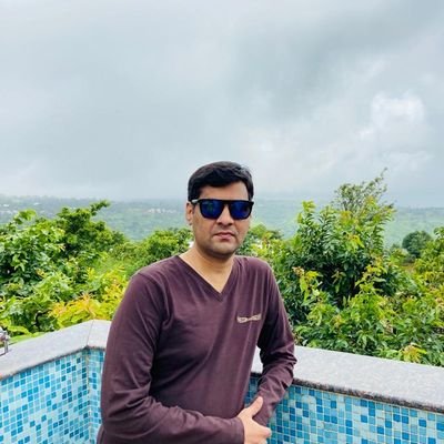 SadatSkh's profile picture. 