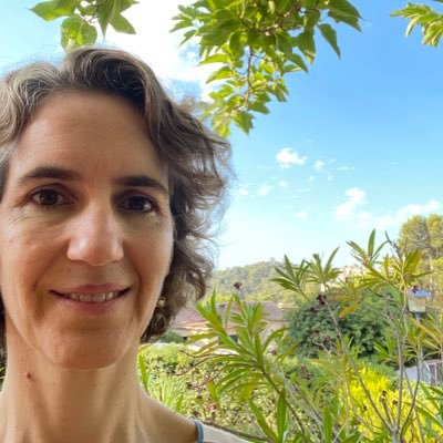 Catalana, republicana, independentista, mare, empresària. Lluitadora infatigable de causes justes. ¡¡*¡¡