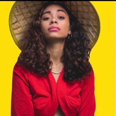 singer-songwriter 🎶 college student 📝 click the link below to check out some of my work✨