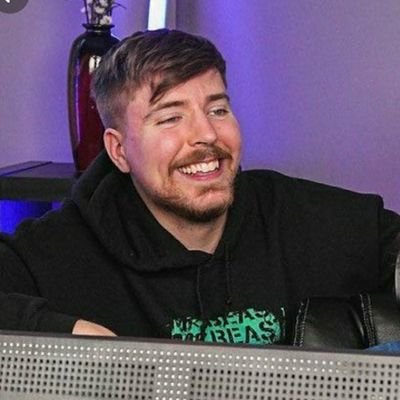 He/Him -
Not affiliated with the real @MrBeast
@Victcriaxdawn ♡
