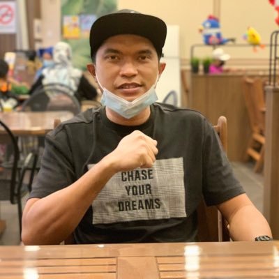 khairulzamri's profile picture. A Young and Freelance Writer 